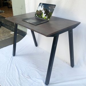 Bàn làm việc 100x60cm gỗ cao su hệ PLY chân lắp ráp