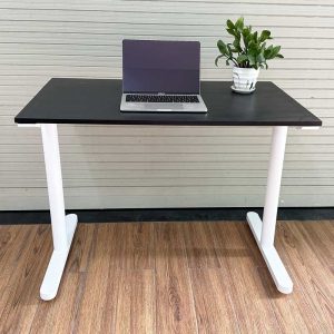 Bàn làm việc 100x60cm gỗ cao su chân sắt lắp ráp hệ TIO HBTO001