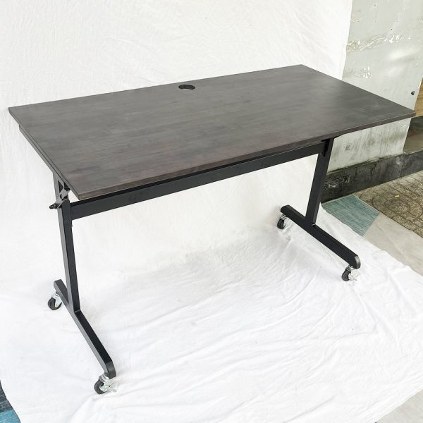 Bàn làm việc chân gấp có bánh xe mặt gỗ cao su SPD68172