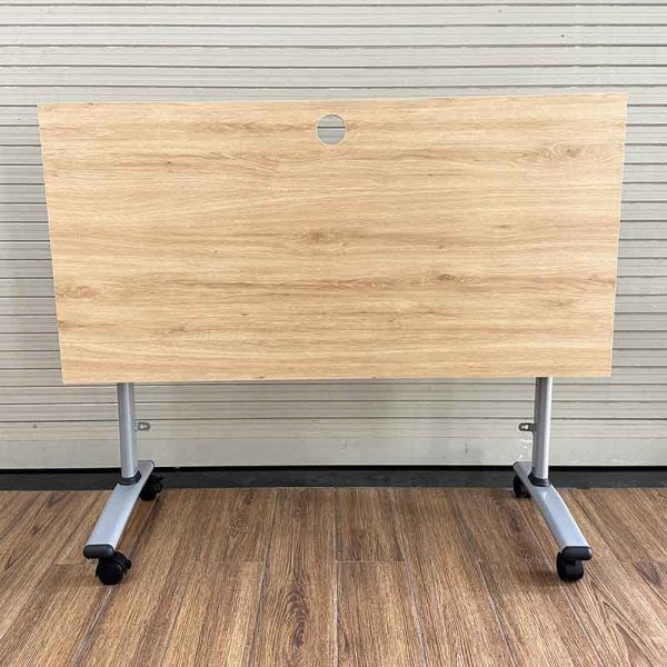 Bàn gấp gọn gỗ Plywood chân có bánh xe HBMS009