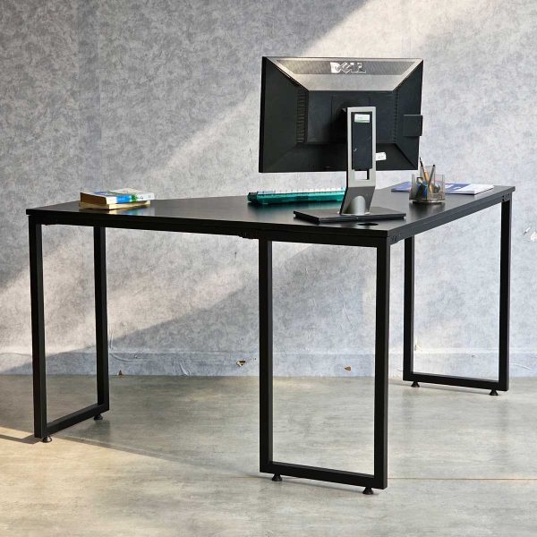 Bàn làm viêc góc chữ L 120x120cm gỗ cao su chân lắp ráp CD68025