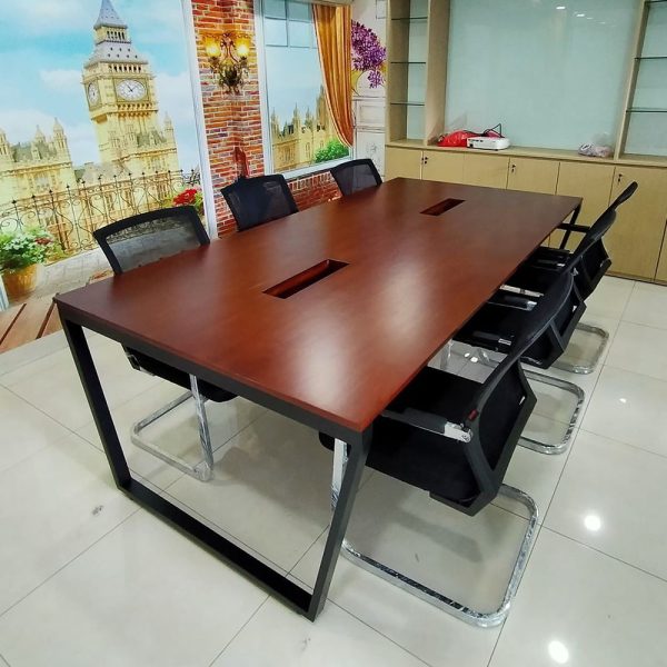 Bàn họp 240x120 Trapeze Concept lắp ráp
