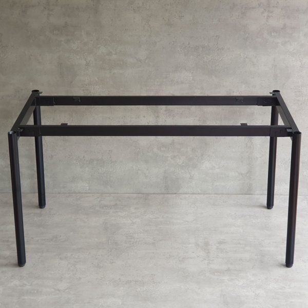 Bàn làm việc 140x60cm hệ OMA II gỗ cao su lắp ráp ngàm HBOM203