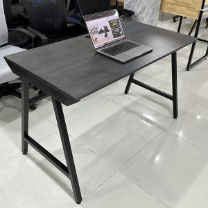 Bàn làm việc chân sắt chữ A gỗ cao su SPD68186