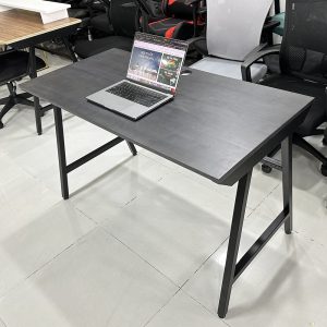 Bàn làm việc chân sắt chữ A gỗ cao su SPD68186