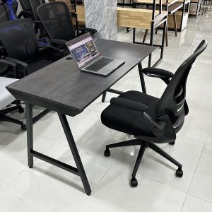 Bàn làm việc chân sắt chữ A gỗ cao su SPD68186