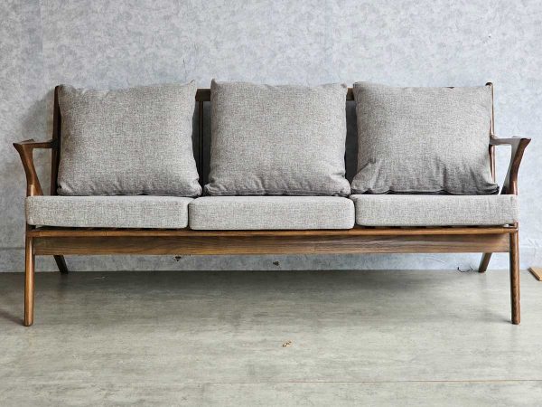 Ghế sofa băng chữ Z 180x55x78cm khung gỗ ash nệm bọc vải bố SFB68088