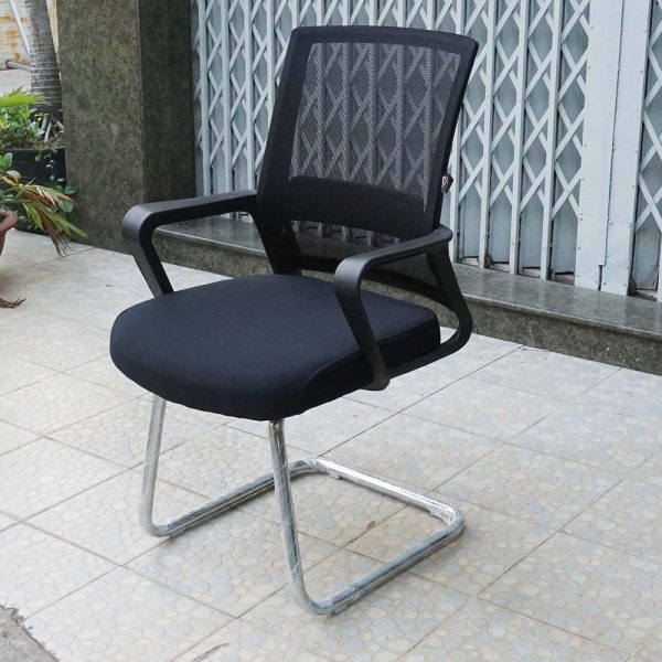 Ghế chân quỳ phòng họp màu đen chân tròn HOCQ68015