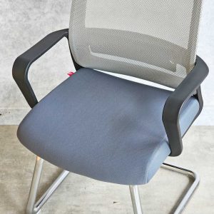 Ghế văn phòng chân quỳ lưng lưới HOM1089-02