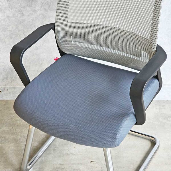 Ghế văn phòng chân quỳ lưng lưới HOM1089-02