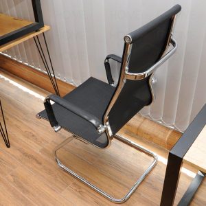 Ghế lưới lưng cao chân quỳ