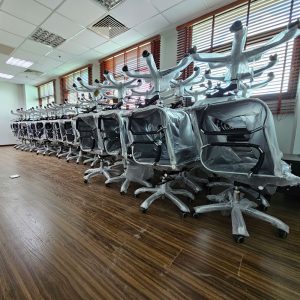 Ghế văn phòng chân xoay lưng lưới thấp MFM02