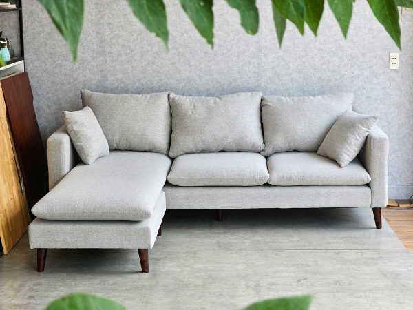 Sofa góc L 220x86cm nệm bọc vải chân gỗ SFL68023