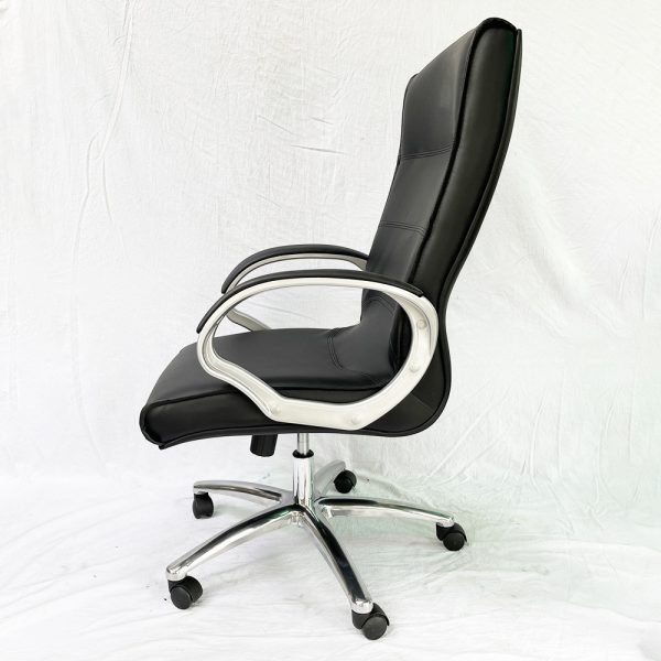 Ghế xoay văn phòng lưng cao nệm bọc da HOM1071-01