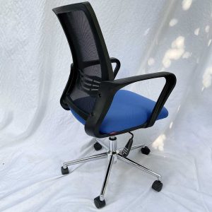 Ghế xoay văn phòng lưng lưới nệm xanh HOM1016-01