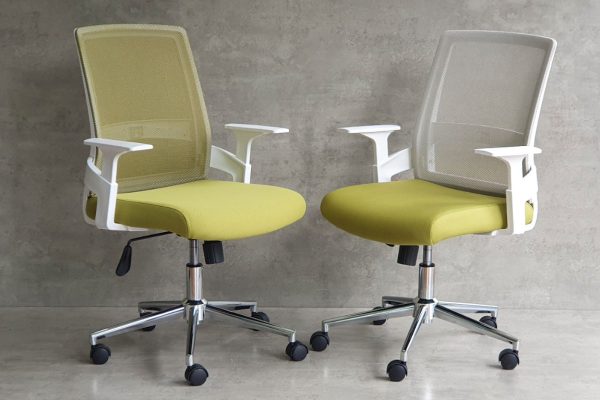 Ghế văn phòng chân xoay viền trắng HOM1086-01