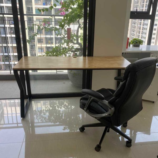 Bàn làm việc 180x70cm gỗ cao su chân sắt hệ Mconcept HBMC033