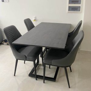 Bàn ăn Racoli chân sắt mặt gỗ nhiều màu BA68050