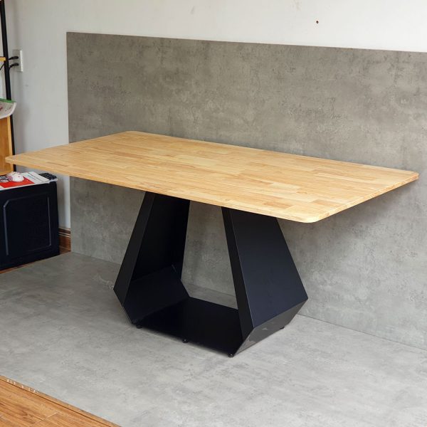 Bàn ăn chữ nhật 160x80cm mặt gỗ cao su chân sắt BA68157