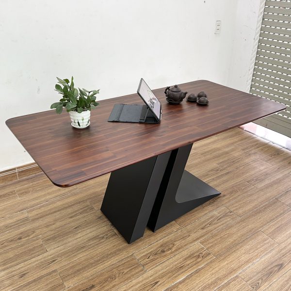 Bàn ăn gỗ tràm chân sắt sơn tĩnh điện BA68107