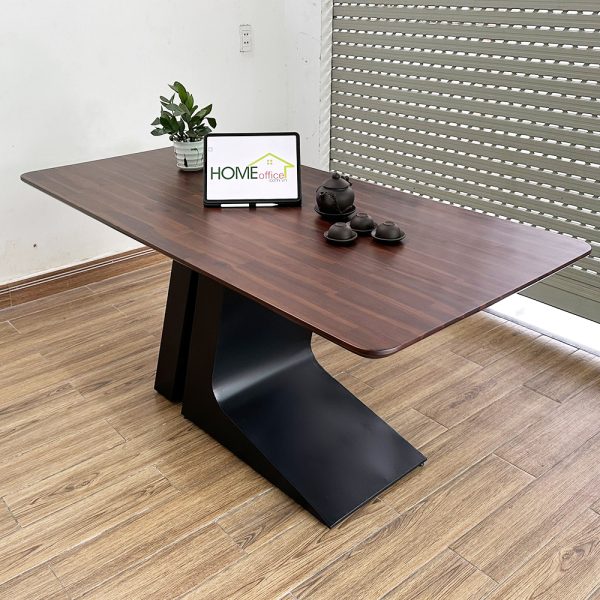 Bàn ăn gỗ tràm chân sắt sơn tĩnh điện BA68107