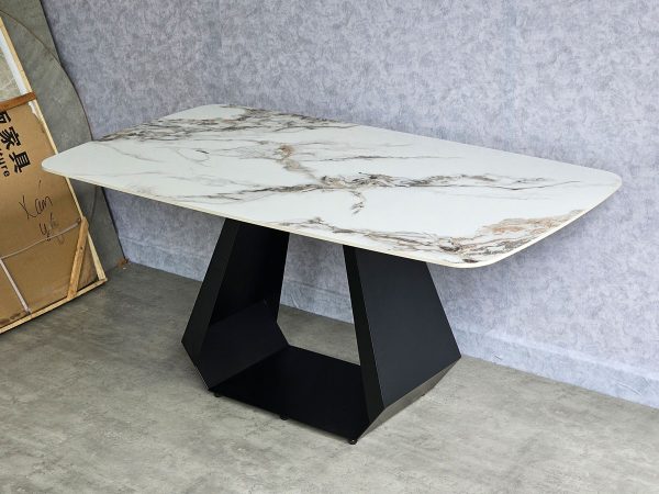 Bàn ăn chữ nhật mặt đá 190x80cm chân sắt BA163