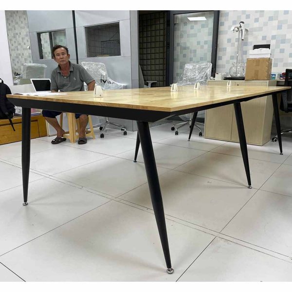 Bàn cụm 4 chỗ 120x240cm hệ CONE chân sắt lắp ráp
