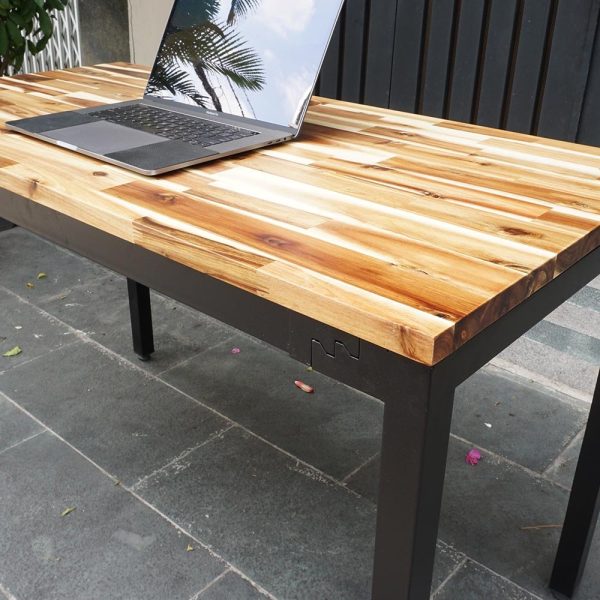 Bàn làm việc 120x60cm gỗ tràm hệ Wooden chân Uconcept lắp ráp HBWD021