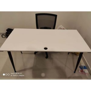 Bàn làm việc 70x140cm hệ CONE chân sắt lắp ráp