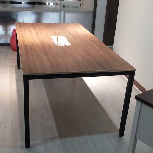Bàn họp 200x100cm gỗ Plywood màu bê tông chân sắt hệ Uconcept HBRT054
