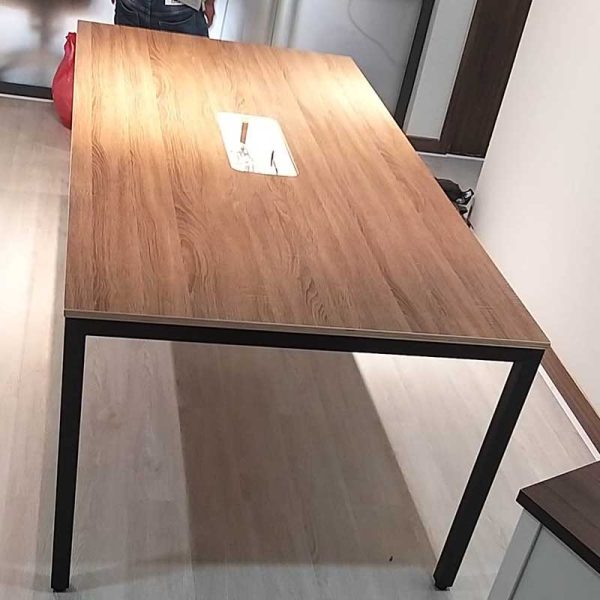 Bàn họp 200x100cm gỗ Plywood màu bê tông chân sắt hệ Uconcept HBRT054