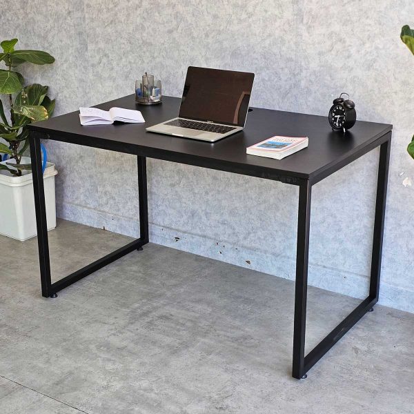 Bàn làm việc 120x80cm gỗ cao su hệ Minimal HBMN042