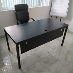 HBUC007 - Bàn làm việc 160x80 UConcept chân sắt lắp ráp