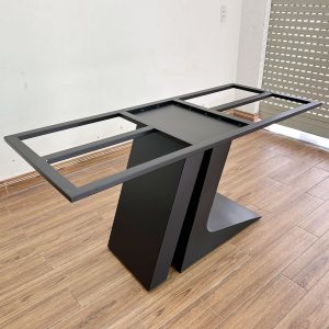 Bàn ăn gỗ tràm chân sắt sơn tĩnh điện BA68107