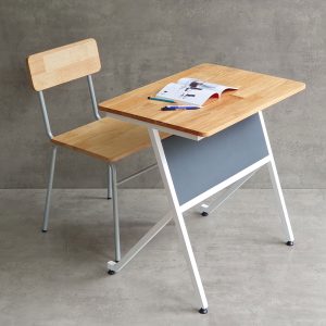 Bộ bàn ghế học sinh gỗ cao su chân sắt BGHS003