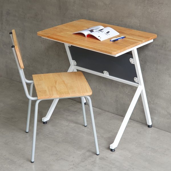 Bộ bàn ghế học sinh gỗ cao su chân sắt BGHS003