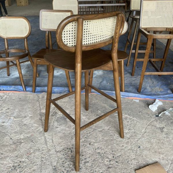 Ghế bar khung gỗ lưng lưới mắt cáo GBSK013