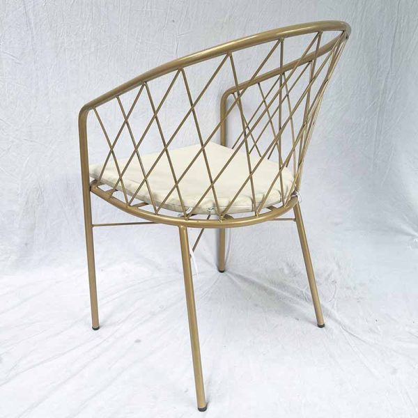 Ghế cafe, ghế decor tựa lưng màu vàng đồng GCF109