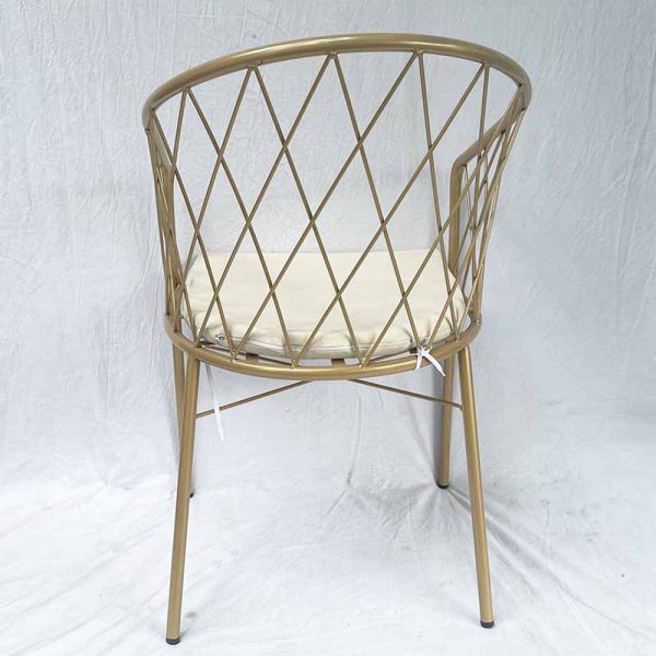 Ghế cafe, ghế decor tựa lưng màu vàng đồng GCF109