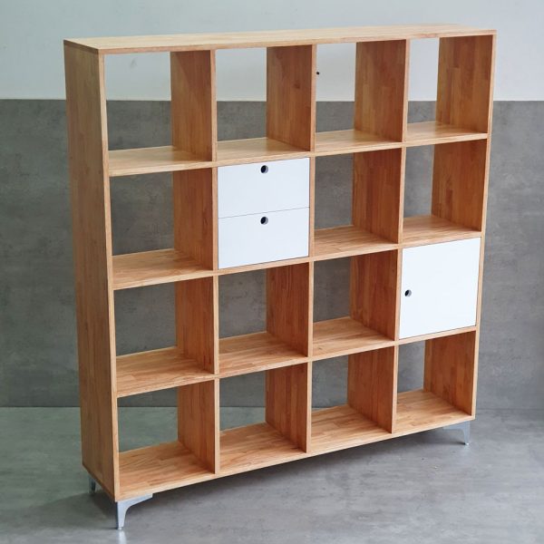 Kệ sách đơn giản có hộc tủ gỗ cao su KS68163
