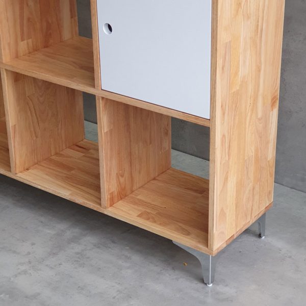 Kệ sách đơn giản có hộc tủ gỗ cao su KS68163